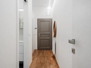 Pronájem bytu 1+kk, Praha - Žižkov, Řehořova, 30 m2