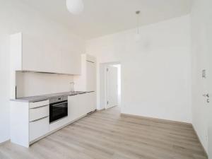 Pronájem bytu 2+kk, Praha - Nové Město, Václavské náměstí, 43 m2