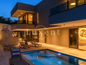 Prodej vily, Trogir, Chorvatsko, 370 m2