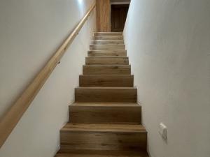Pronájem bytu 1+kk, Kladno - Kročehlavy, Kročehlavská, 35 m2