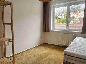 Pronájem bytu 4+1, Hluboká nad Vltavou, Masarykova, 105 m2