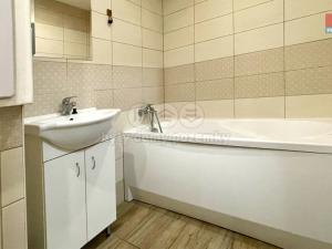 Pronájem bytu 3+1, Radvanice, 78 m2