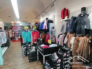 Pronájem obchodního prostoru, Kolín, Karlovo náměstí, 74 m2
