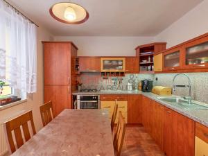 Prodej rodinného domu, Hustopeče, L. Svobody, 160 m2