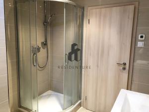 Pronájem bytu 1+kk, Praha - Žižkov, Olšanská, 35 m2