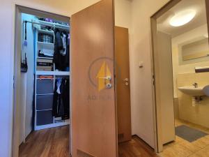 Prodej bytu 2+kk, Praha - Kbely, Herlíkovická, 55 m2