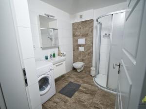 Prodej bytu 3+kk, Hlohovec, K zámečku, 72 m2