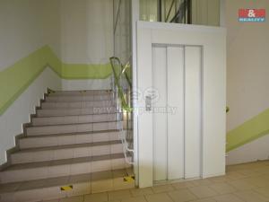 Pronájem bytu 1+kk, Trutnov - Střední Předměstí, Spojenecká, 37 m2