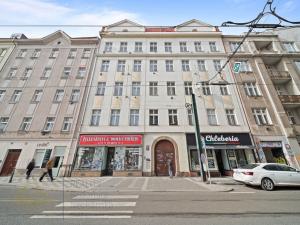 Prodej bytu 3+1, Praha - Karlín, Sokolovská, 96 m2