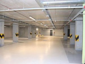 Pronájem garážového stání, Praha - Vinohrady, Dudova, 22 m2