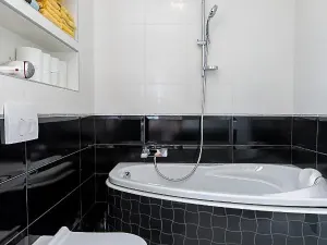 Prodej vícegeneračního domu, Sukošan, Chorvatsko, Ante Starčevića, 302 m2