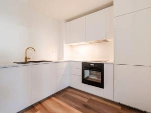 Pronájem bytu 3+kk, Praha - Vršovice, Rostovská, 77 m2