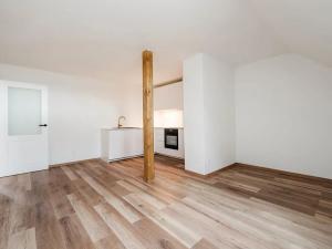 Pronájem bytu 3+kk, Praha - Vršovice, Rostovská, 77 m2
