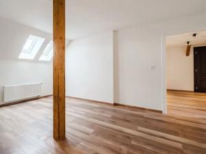 Pronájem bytu 3+kk, Praha - Vršovice, Rostovská, 77 m2