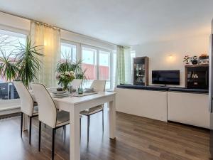 Prodej bytu 3+kk, Praha - Pitkovice, Pýchavková, 92 m2