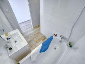 Pronájem bytu 2+1, Chomutov, Kostnická, 58 m2