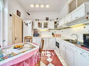Prodej rodinného domu, Znojmo, Jiráskova, 580 m2