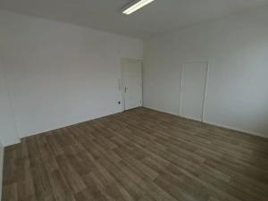 Pronájem obchodního prostoru, Ostrava, Škroupova, 33 m2
