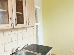 Pronájem bytu 1+1, Ostrava, Korunní, 40 m2
