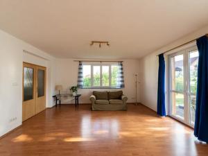 Prodej vily, Statenice, Kolmá, 321 m2
