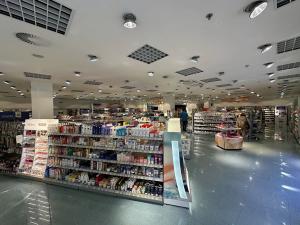 Pronájem obchodního prostoru, Praha - Michle, Želetavská, 460 m2