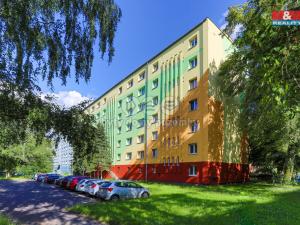 Pronájem bytu 3+1, Karlovy Vary, Brigádníků, 67 m2