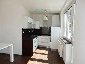 Prodej bytu 3+1, Svratka, Družstevní, 78 m2