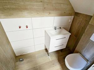 Pronájem bytu 3+kk, Chodouň, 60 m2