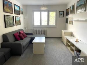Pronájem bytu 2+1, Uherský Brod, Hlavní, 58 m2