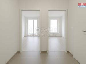 Pronájem bytu 2+kk, Praha - Hloubětín, Granitova, 54 m2