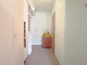 Prodej bytu 2+kk, Karviná - Hranice, Bratr. Veverkových, 51 m2