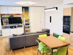 Pronájem bytu 2+kk, Praha - Kyje, Federova, 60 m2