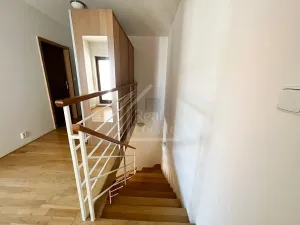 Pronájem bytu 3+kk, Praha - Žižkov, Baranova, 120 m2