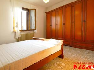 Prodej domu, Via Comugne, San Michele a Tagliamento, Friuli-venezia-giulia, Itálie, 226 m2