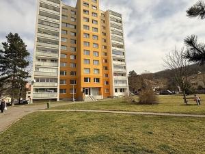 Pronájem bytu 3+1, Praha - Komořany, Za sídlištěm, 67 m2
