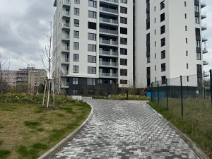 Pronájem bytu 2+kk, Praha - Hrdlořezy, V třešňovce, 57 m2
