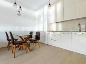 Pronájem bytu 2+kk, Praha - Nové Město, 59 m2