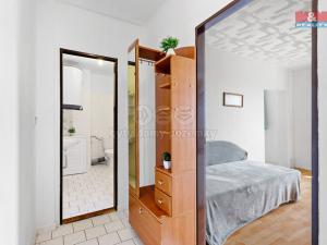 Pronájem bytu 1+1, Milovice, Mírová, 31 m2
