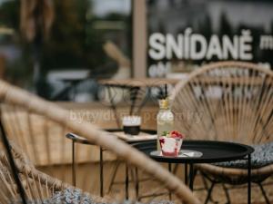Pronájem restaurace, Horoušany - Horoušánky, Hlavní, 79 m2