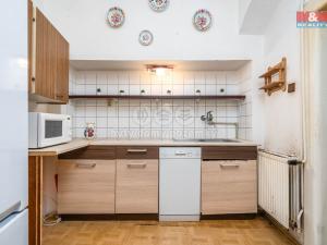 Prodej historického objektu, Nové Město nad Metují, Husovo náměstí, 322 m2