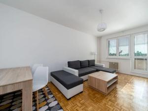 Pronájem bytu 2+1, Praha - Malešice, Chotutická, 55 m2