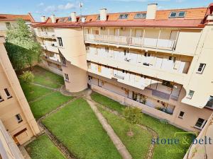 Pronájem bytu 1+kk, Praha - Vysočany, Novovysočanská, 27 m2