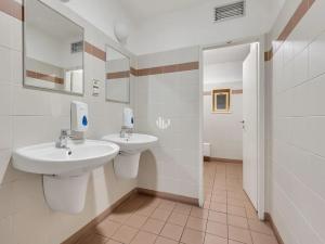 Pronájem kanceláře, Praha - Nové Město, Spálená, 700 m2