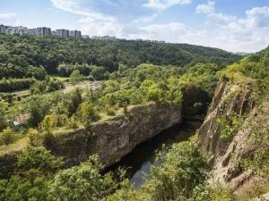 Prodej bytu 3+kk, Praha - Hlubočepy, Gollové, 79 m2