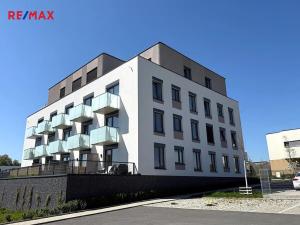 Pronájem bytu 2+kk, Praha - Ďáblice, Oldřichovská, 59 m2