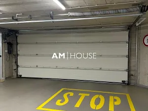 Pronájem garážového stání, Praha - Modřany, Mezi vodami, 12 m2