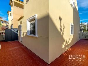 Prodej rodinného domu, Villamartín, Španělsko, 91 m2