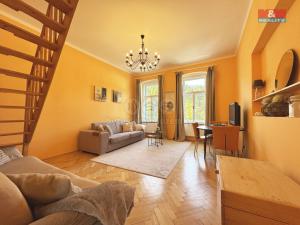 Pronájem bytu 3+1, Karlovy Vary, Škroupova, 96 m2