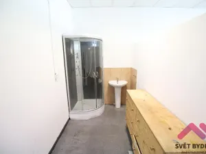 Pronájem výrobních prostor, Praha - Libeň, Voctářova, 103 m2