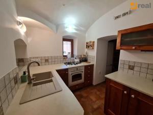 Prodej rodinného domu, Úboč, 350 m2